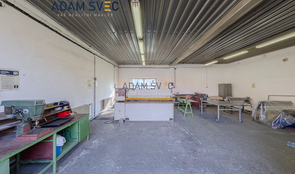 Prodej výrobních prostor 809 m², Moravský Beroun – náhled fotky 32
