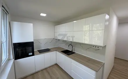 Prodej bytu 2+1 57 m², Vnitřní, Orlová - Lutyně, okres Karviná
