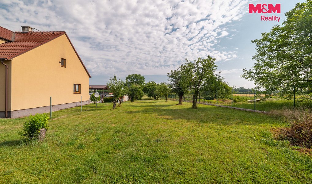 Prodej domu 120 m² s pozemkem 1 740 m², Bobnice – náhled fotky 17