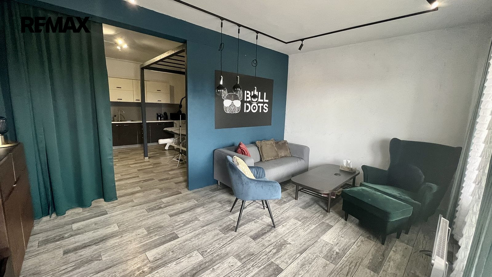Pronájem obchodních prostor 40 m²