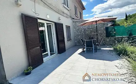 Prodej bytu 1+kk 48 m², Raša, Chorvatsko