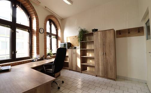 Pronájem kanceláře 12 m², Hybešova, Pohořelice, okres Brno-venkov