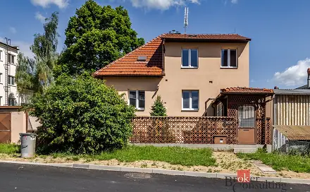 Prodej domu 148 m² s pozemkem 682 m², Na Stínadlech, Písek - Pražské Předměstí