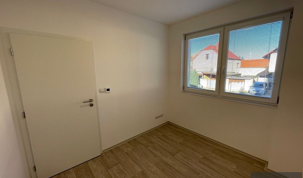 Pronájem bytu 2+kk 58 m², Boršice u Blatnice – náhled fotky 8