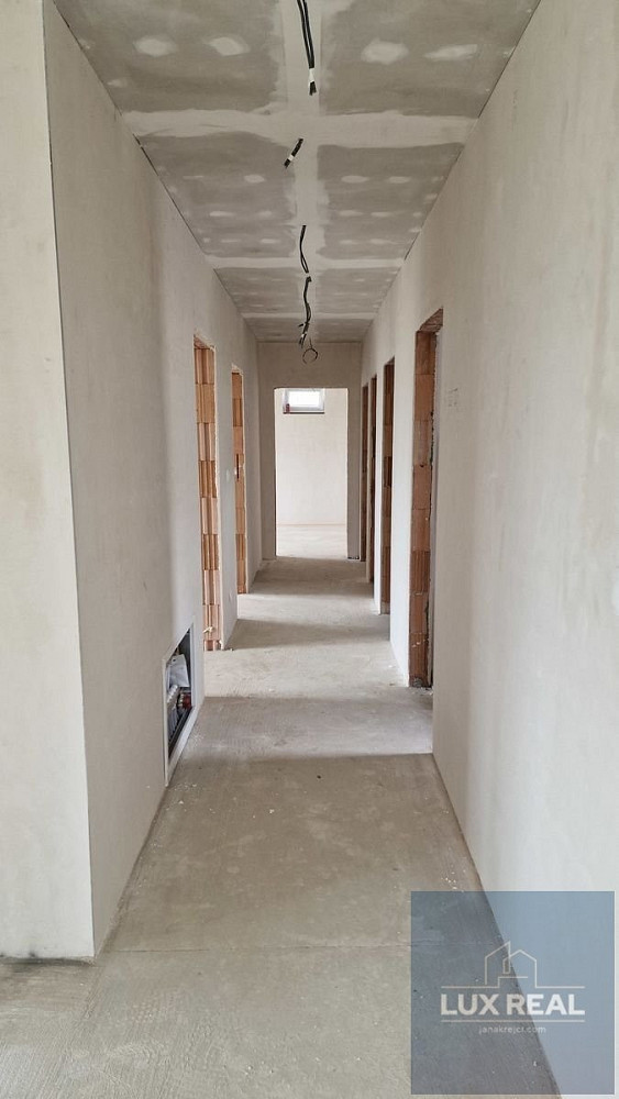 Prodej domu 206 m² s pozemkem 578 m² — photo 2