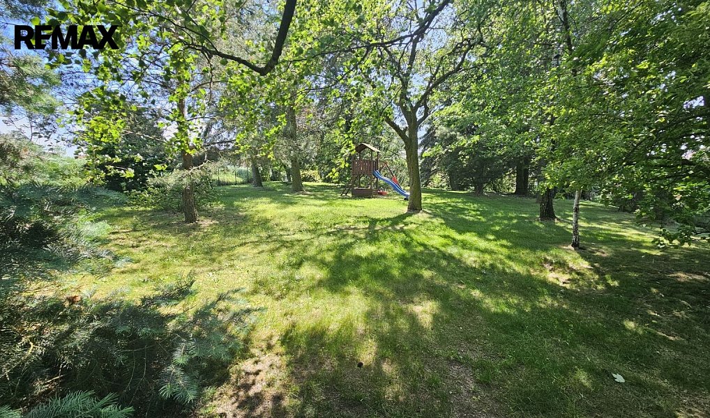 Prodej stavebního pozemku 1 391 m², Oleška – náhled fotky 7