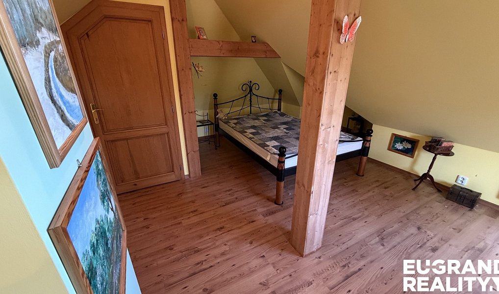 Prodej domu 98 m² s pozemkem 531 m², Šluknov – náhled fotky 22
