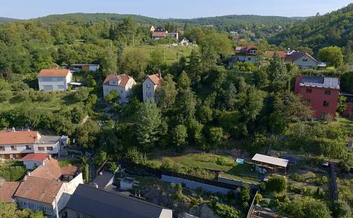 Prodej stavebního pozemku 950 m², Bílovice nad Svitavou, okres Brno-venkov