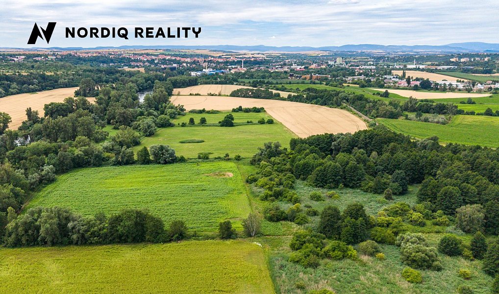 Prodej pole 10 031 m², Žatec – náhled fotky 4