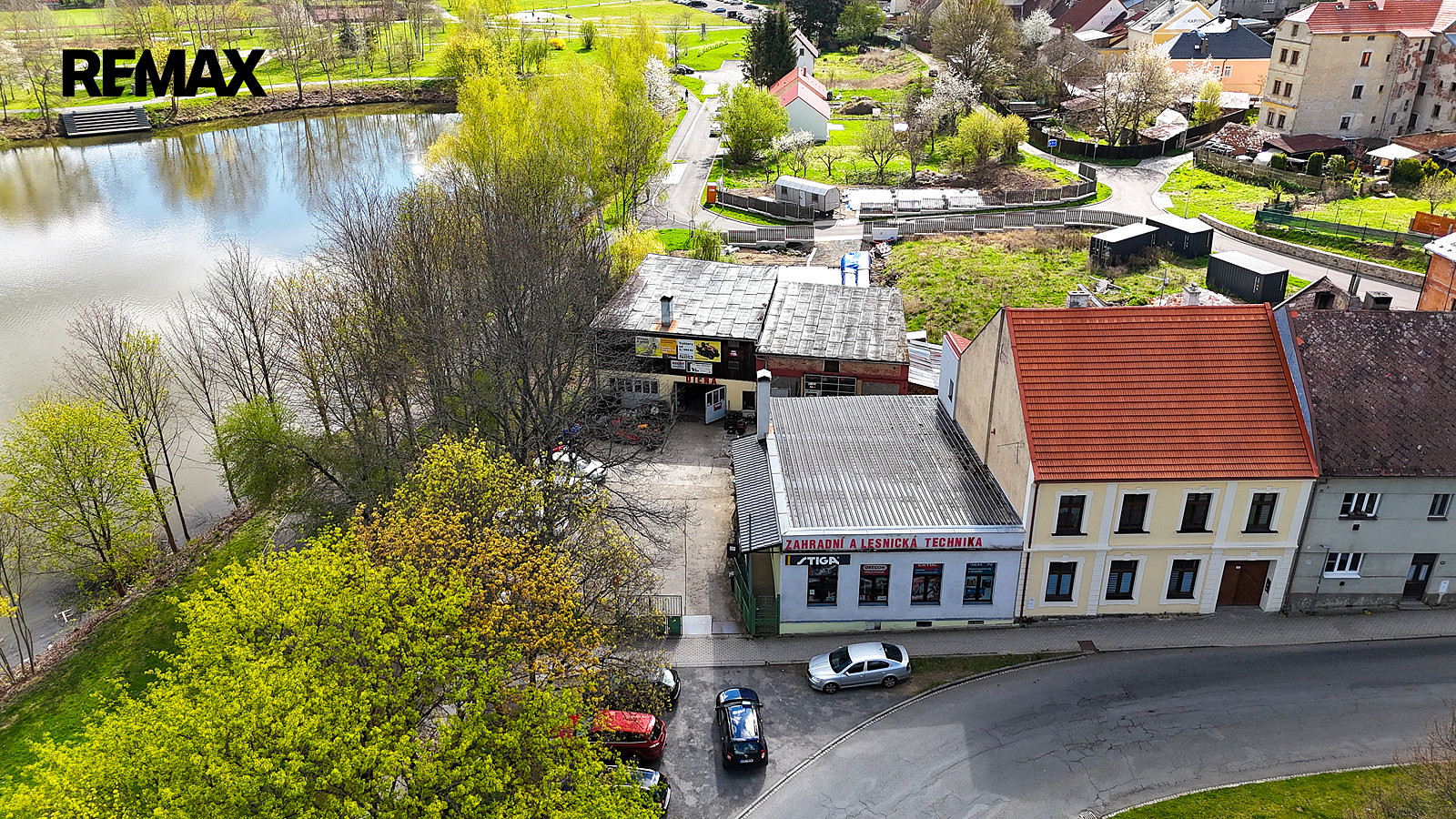 Prodej komerčního objektu v Plané, 1035 m² – pohled 4