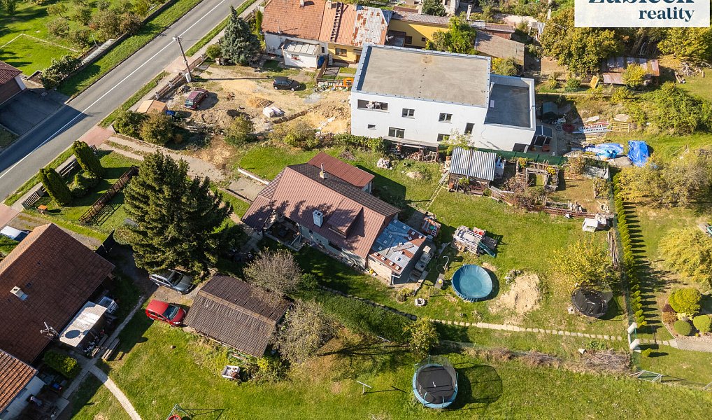 Prodej domu 120 m² s pozemkem 1 247 m², Zlín – náhled fotky 32