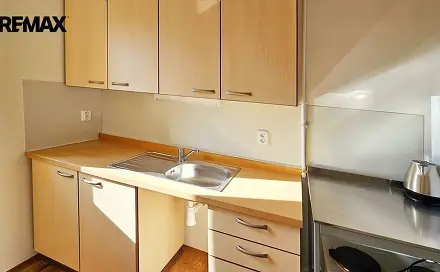 Pronájem bytu 3+1 68 m², Jungmannova, Kuřim, okres Brno-venkov