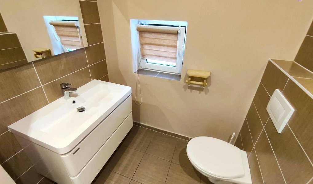 Prodej bytu 4+kk 71 m², Trutnov – náhled fotky 12