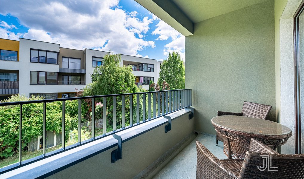Prodej bytu 2+kk 56 m², Praha – náhled fotky 12