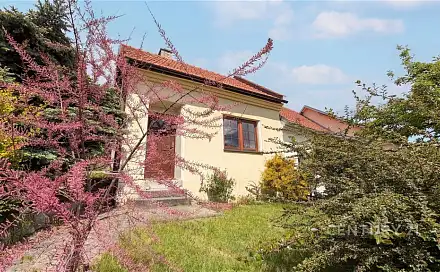 Prodej chaty/chalupy 55 m² s pozemkem 140 m², Ostrov u Macochy, okres Blansko