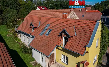 Prodej domu 240 m² s pozemkem 1 012 m², Počedělice - Orasice, okres Louny