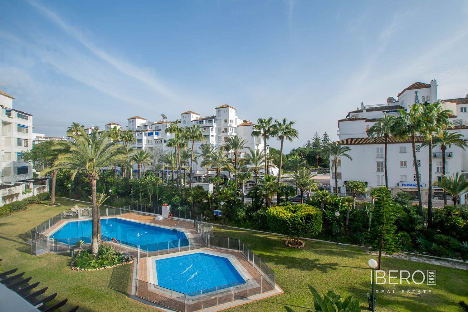 Piso 4+kk – Marbella, Nueva Andalucía - Vista 2