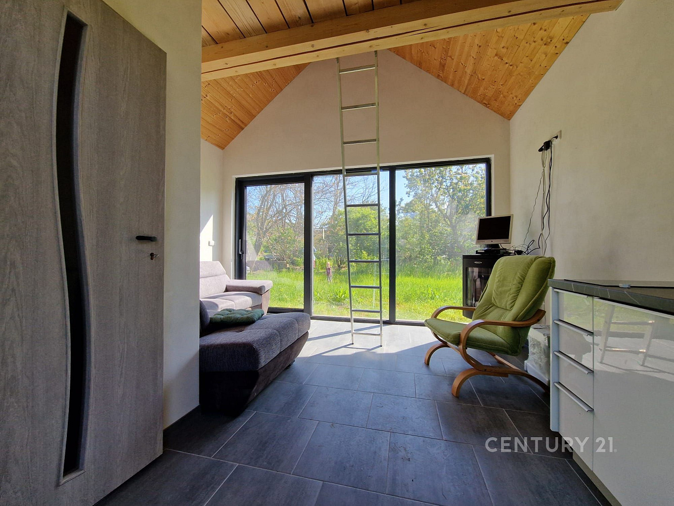 Prodej stavebního pozemku 784 m² – fotografie 5