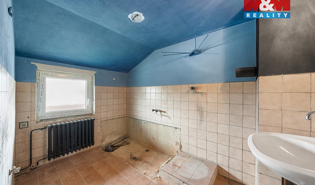 Prodej domu 200 m² s pozemkem 1 443 m², Huntířov – náhled fotky 8