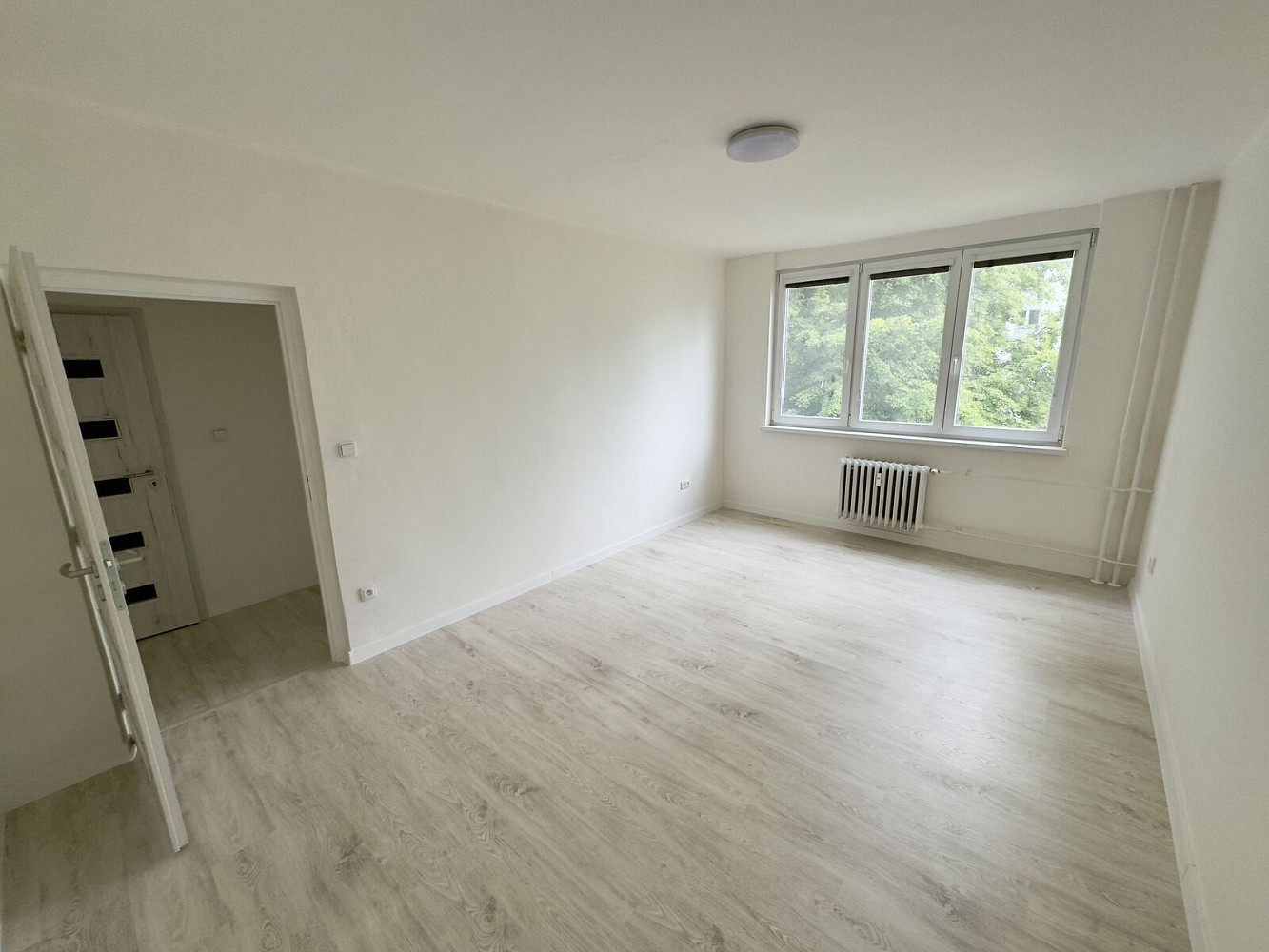 Pronájem bytu 1+1 42 m² – fotografie 5