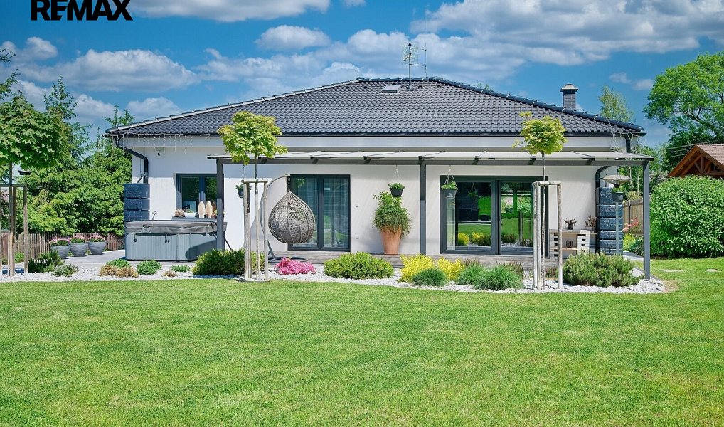 Prodej domu 107 m² s pozemkem 1 774 m², Stružná – náhled fotky 43