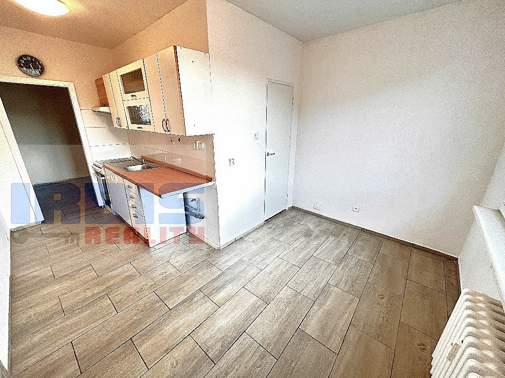 Pronájem bytu 2+1 62 m² – fotografie 2