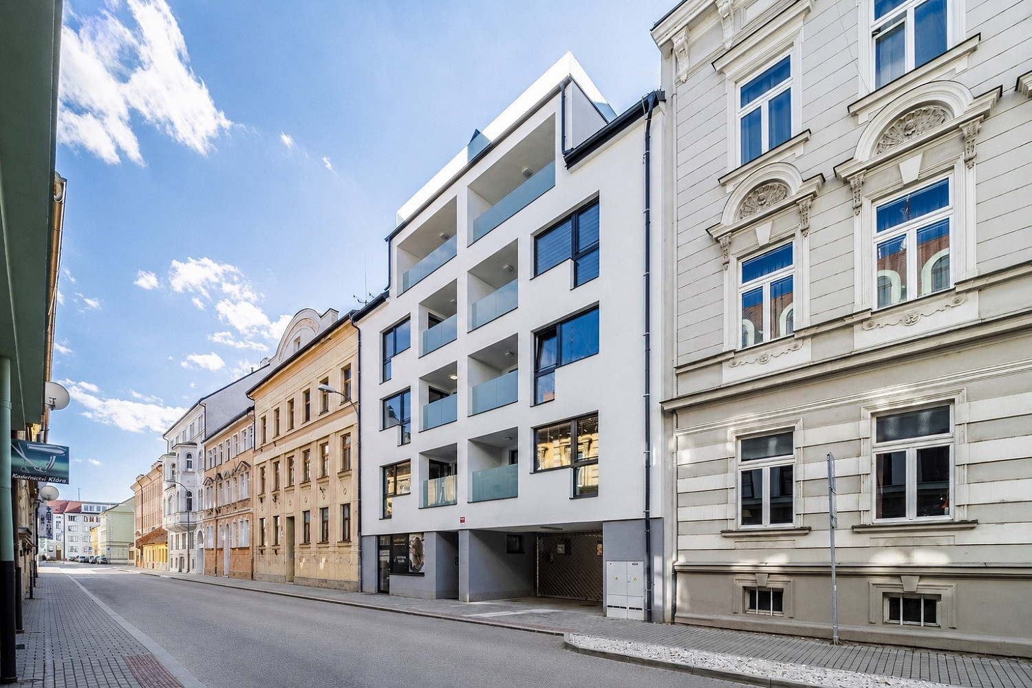 Pronájem parkovacího stání - Štítného, České Budějovice – pohled 4