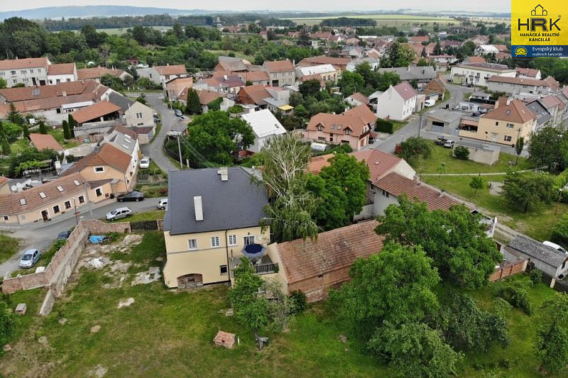 Prodej ubytovacího objektu 300 m² – fotografie 2