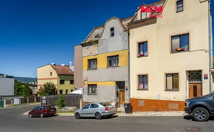 Prodej domu 120 m² s pozemkem 140 m², Dobrovského, Ústí nad Labem - Střekov