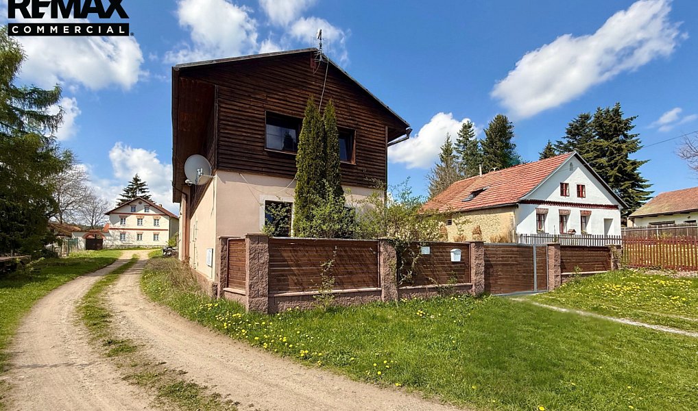 Prodej ubytovacího objektu 282 m², Vimperk – náhled fotky 4