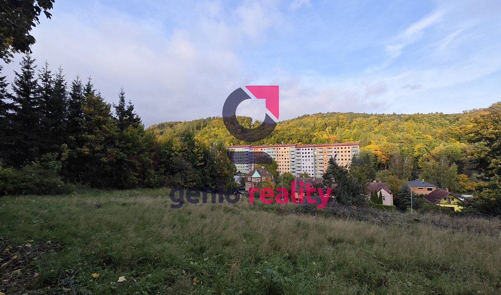Prodej zahrady 1 207 m², Dubí – náhled fotky 4