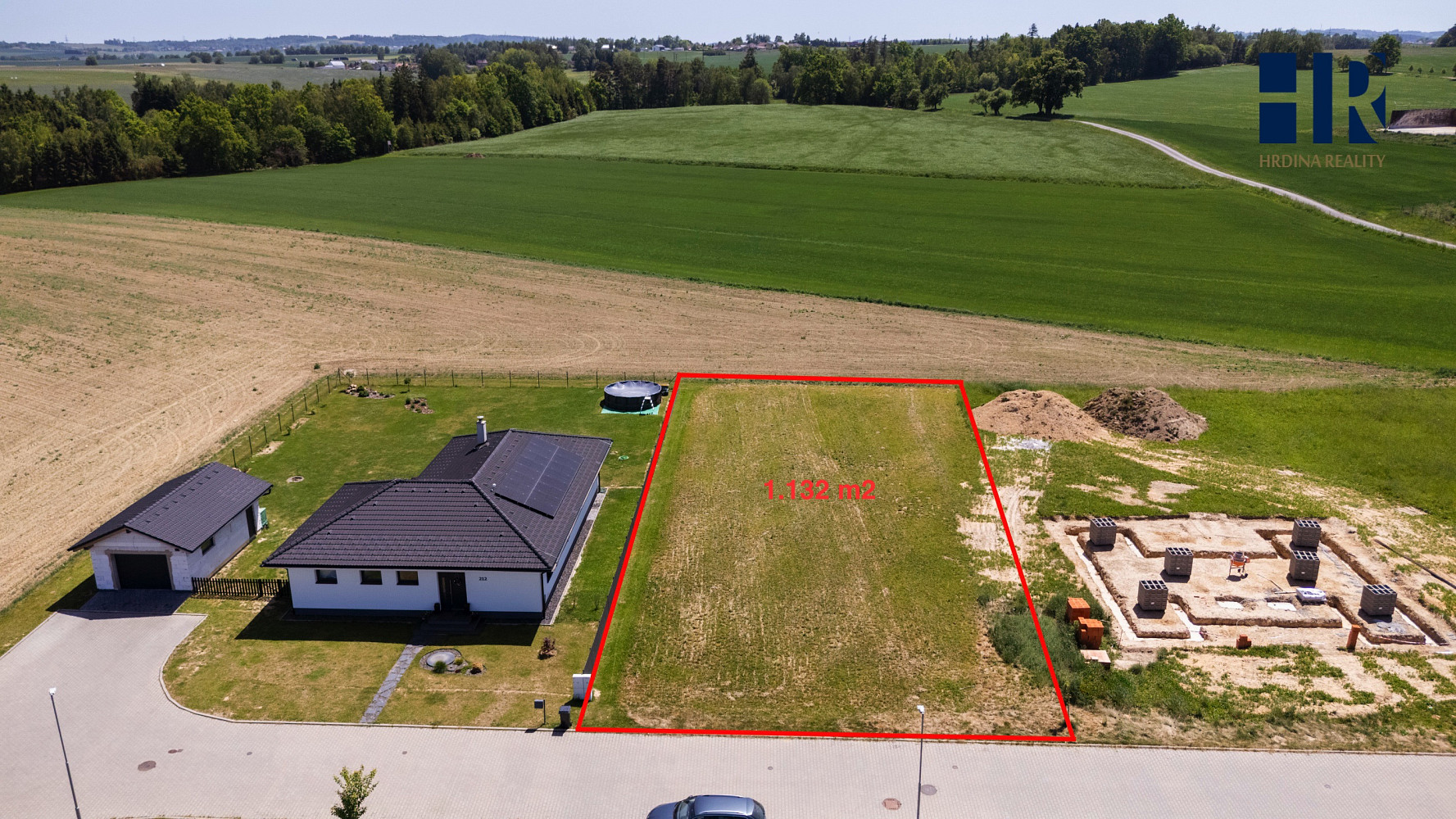 Prodej stavebního pozemku 1 132 m² – fotografie 4