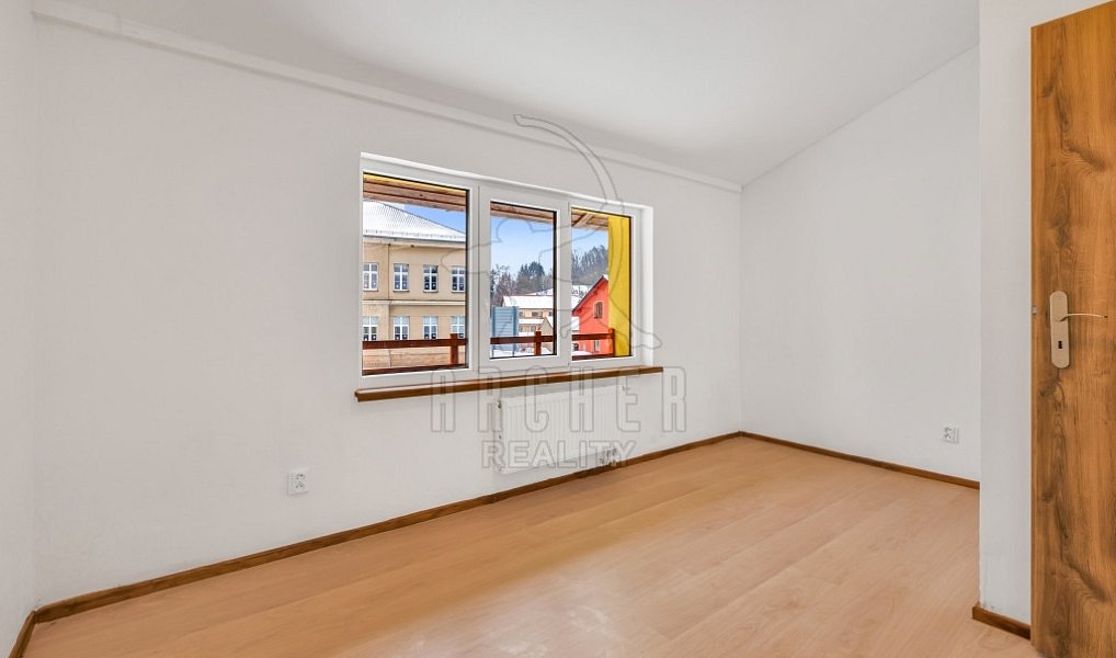 Prodej bytu 5+kk 104 m², Kněžmost – náhled fotky 17