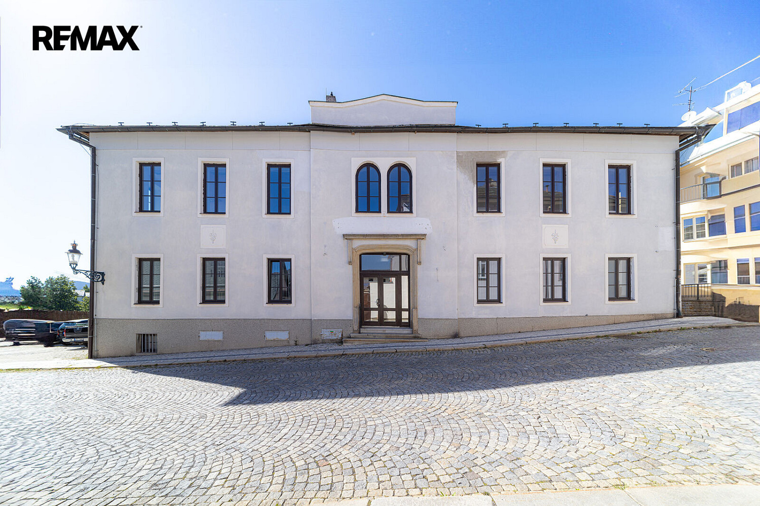 Prodej obchodních prostor 519 m²