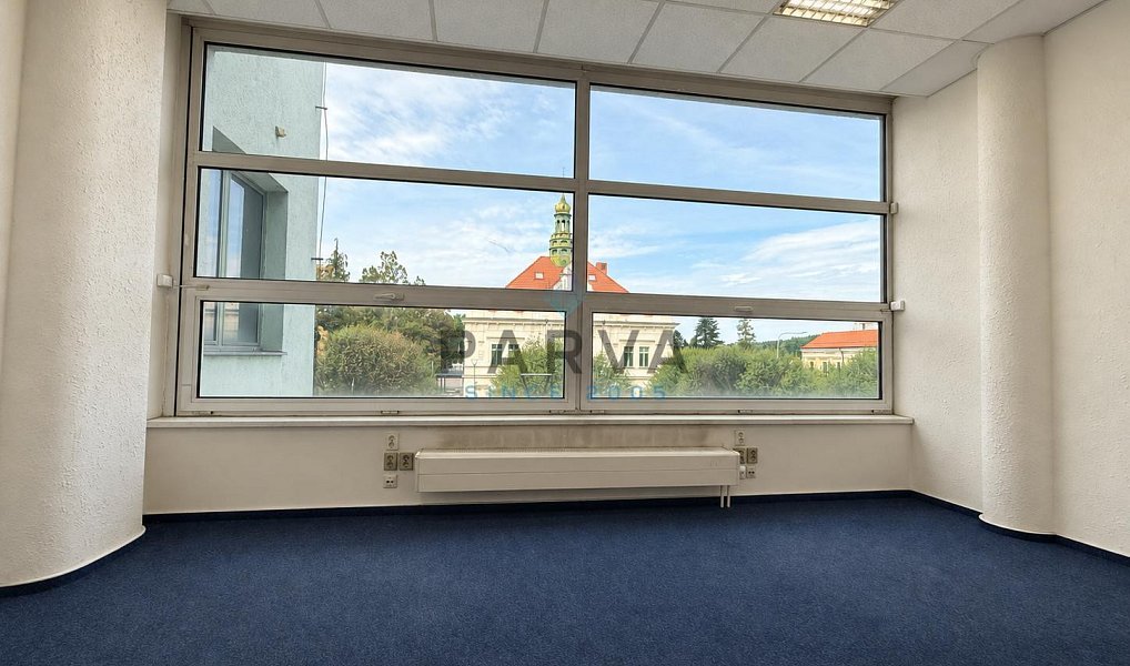 Pronájem kanceláře 18 m², Rokycany – náhled fotky 4