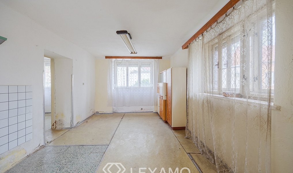 Prodej domu 140 m² s pozemkem 552 m², Mašovice – náhled fotky 3