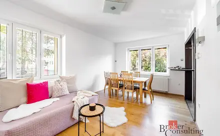 Prodej bytu 2+1 68 m², Táboritská, Třeboň - Třeboň II, okres Jindřichův Hradec
