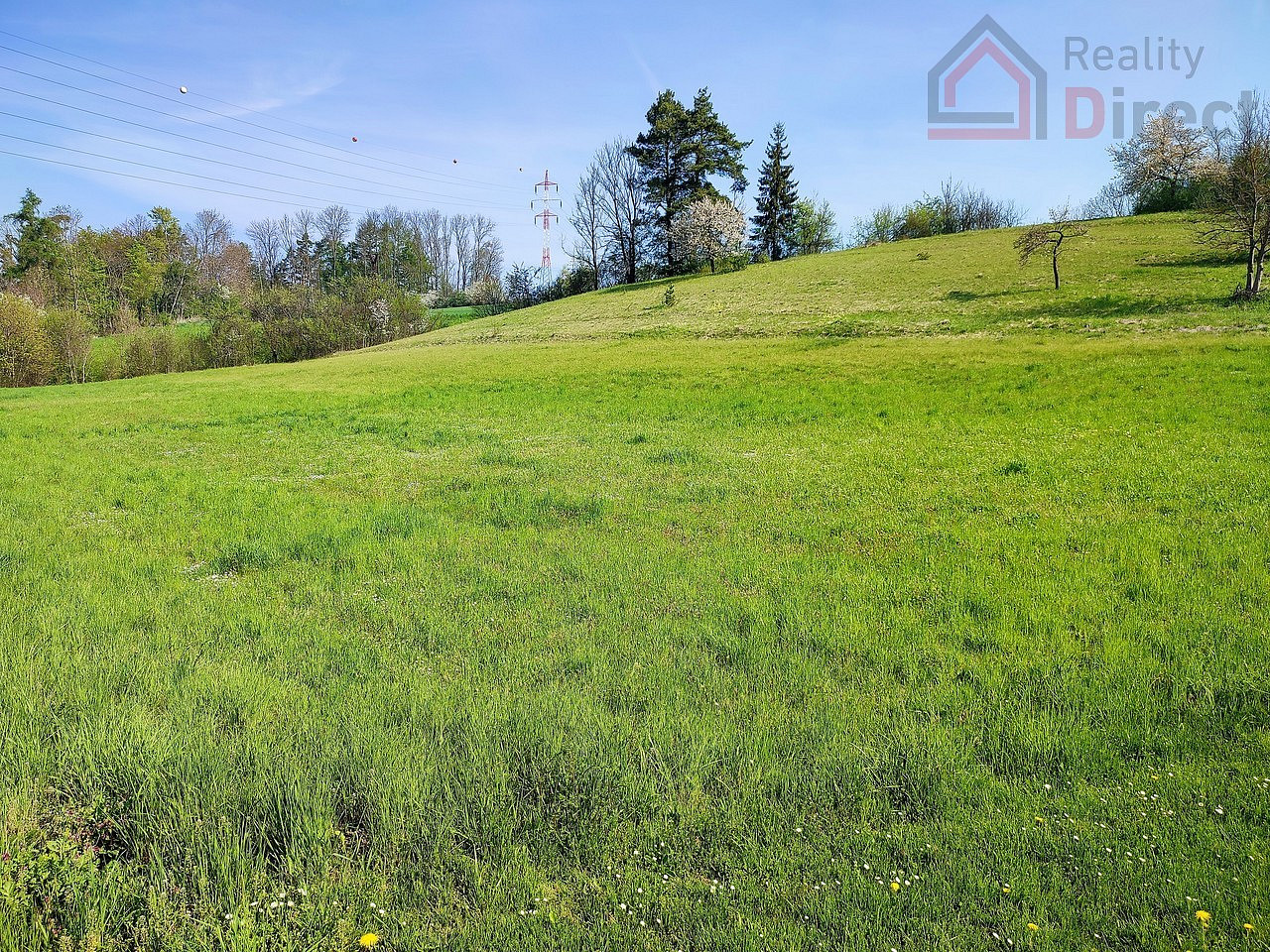 Prodej stavebního pozemku 3 070 m² – další