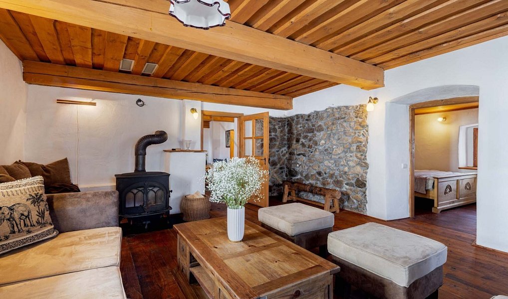 Prodej domu 250 m² s pozemkem 461 m², Sedlec-Prčice – náhled fotky 2