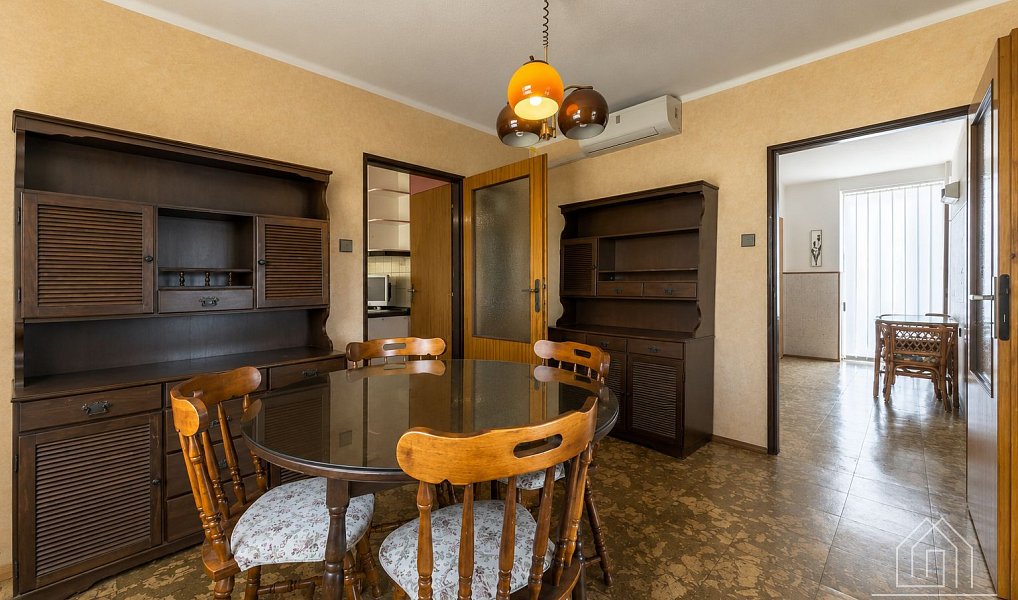Prodej domu 337 m² s pozemkem 564 m², Dolní Beřkovice – náhled fotky 5