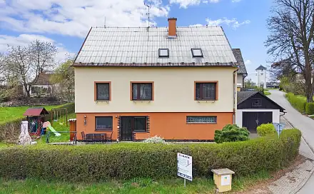 Prodej domu 301 m² s pozemkem 704 m², Lanškroun - Dolní Třešňovec, okres Ústí nad Orlicí