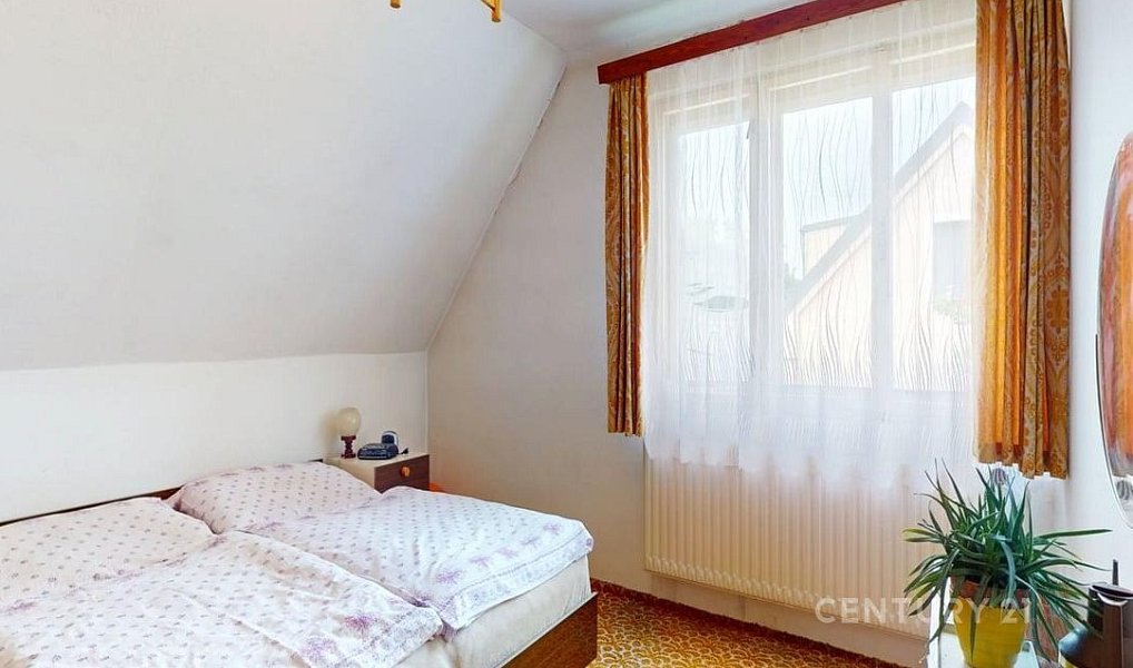 Prodej domu 182 m² s pozemkem 818 m², Čerčany – náhled fotky 15