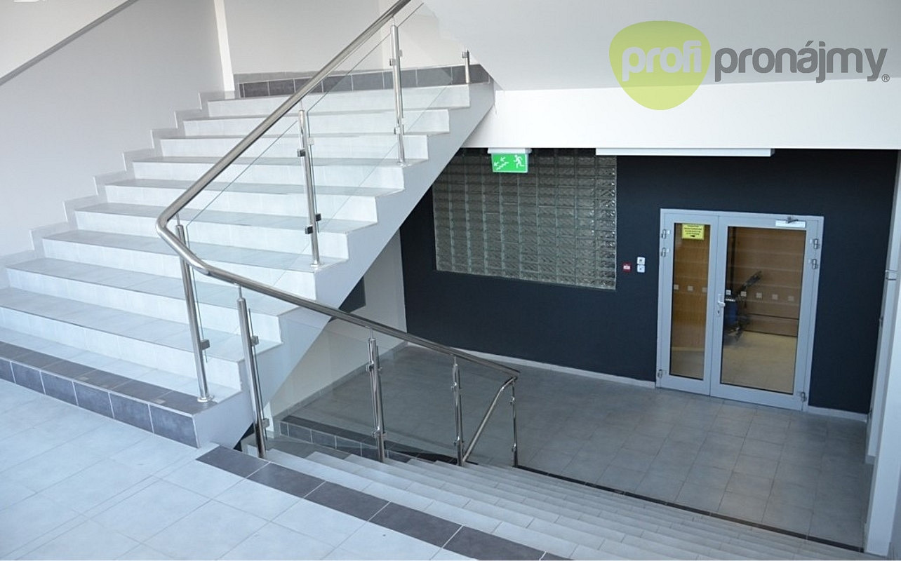 Pronájem přízemního skladového prostoru od 100 m² do 348 m² – pohled 5