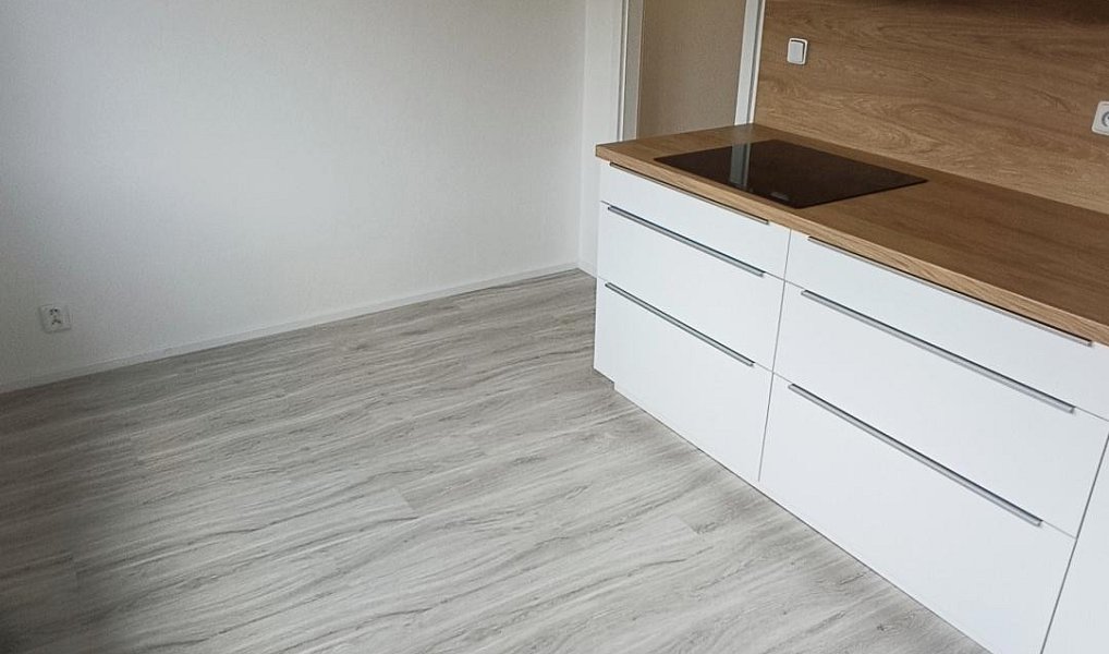 Pronájem bytu 2+1 56 m², Benešov nad Ploučnicí – náhled fotky 4