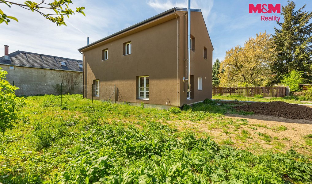 Prodej domu 97 m² s pozemkem 298 m², Králův Dvůr – náhled fotky 3