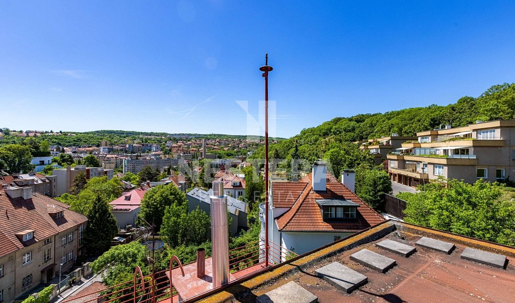 Prodej nájemního domu, činžáku 397 m², Praha – náhled fotky 22