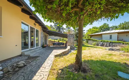 Prodej domu 140 m² s pozemkem 748 m², K Budákovu, Hradištko, okres Praha-západ