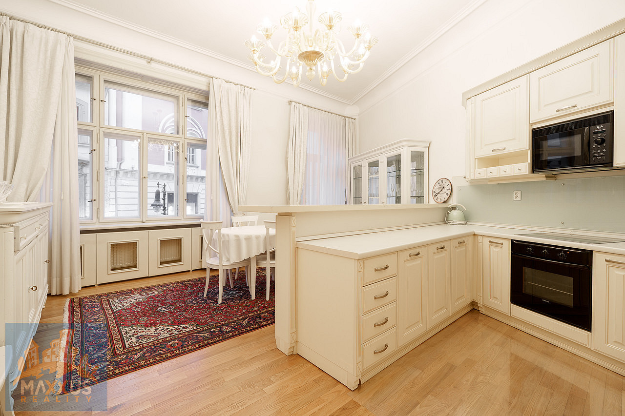 Pronájem bytu 3+kk 76 m²