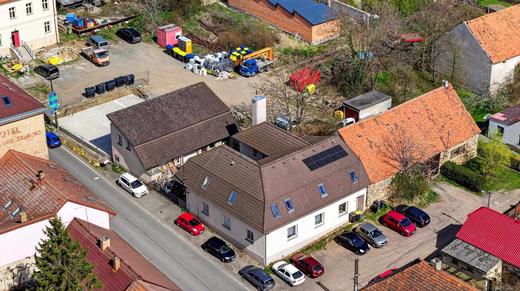 Prodej domu 328 m² s pozemkem 399 m² – fotografie 5