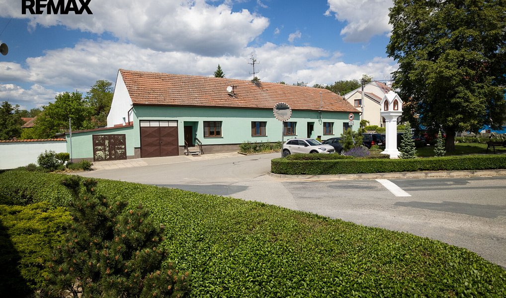 Prodej domu 300 m² s pozemkem 653 m², Sobotovice – náhled fotky 3